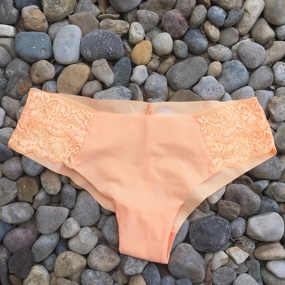 PINK Victoria's Secret Other - VS Pink Cheeky Panties Size Medium